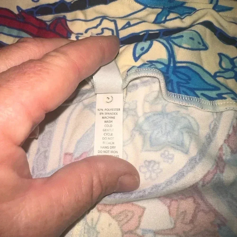 Lularoe TC2 paisley cream& blue leggings! Floral fun. OG quality & fit . New - Picture 5 of 6